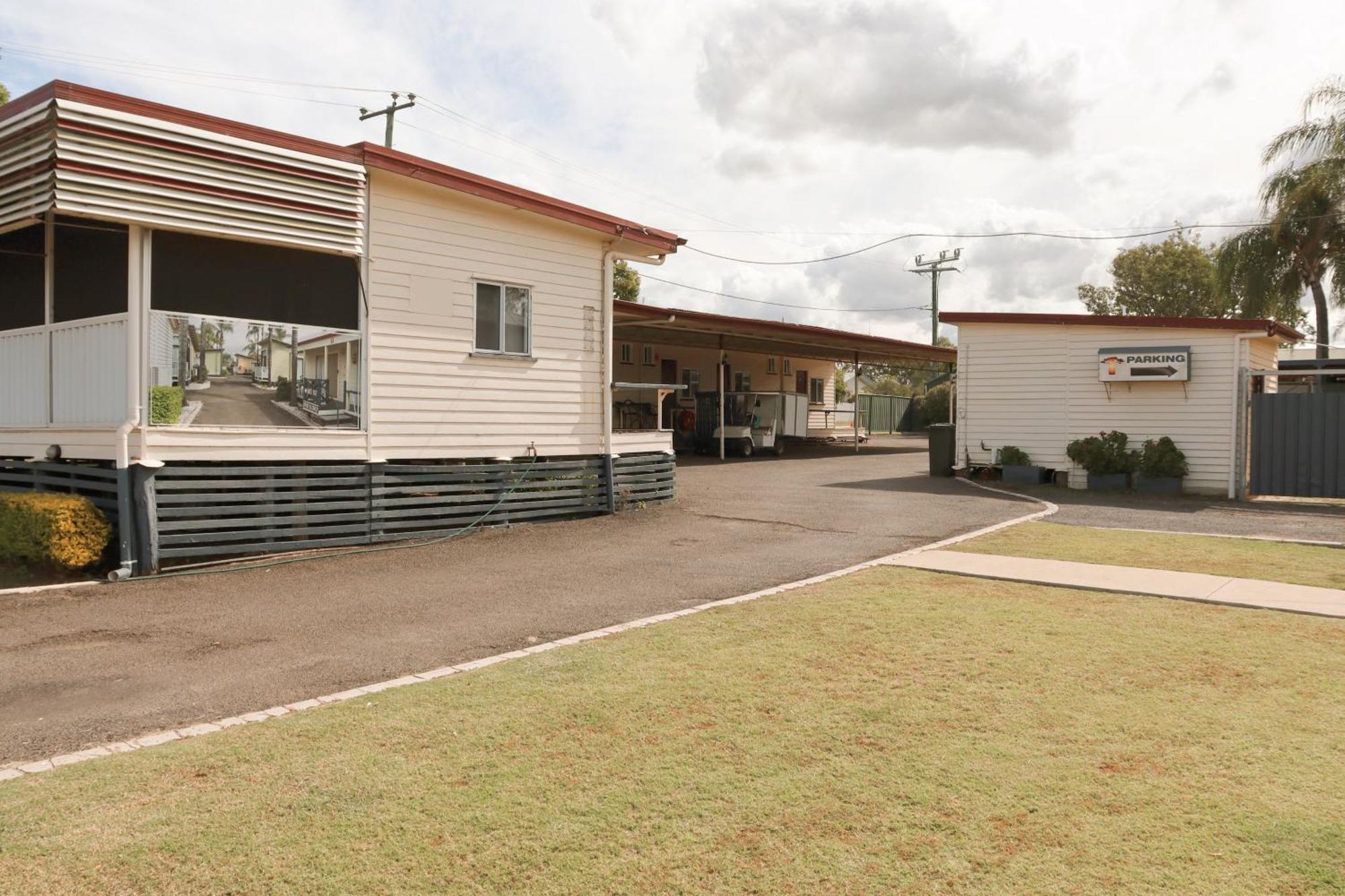 Injune Motel Exterior foto